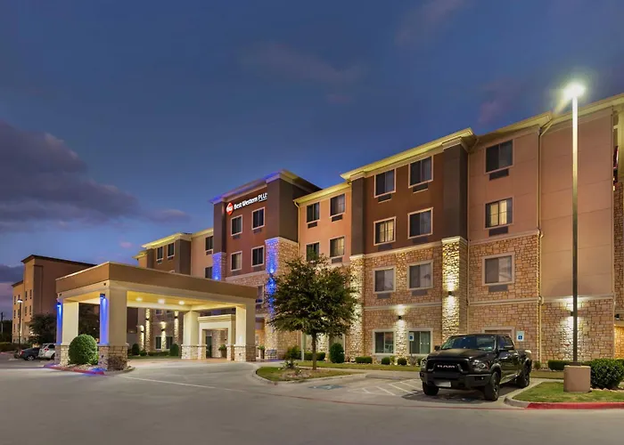 Resort: Best Western Plus Buda Austin Inn & Suites